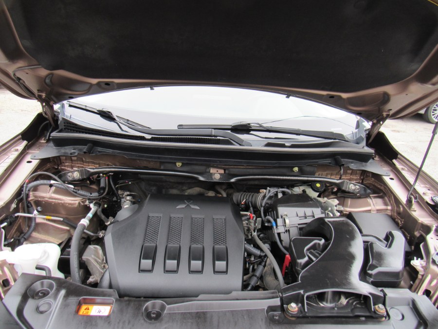 2019 Mitsubishi Eclipse Cross LE, available for sale in Worcester, Massachusetts | Hilario's Auto Sales Inc.. Worcester, Massachusetts 2019 Mitsubishi Eclipse Cross LE, available for sale in Worcester, Massachusetts | Hilario's Auto Sales Inc.. Worcester, Massachusetts