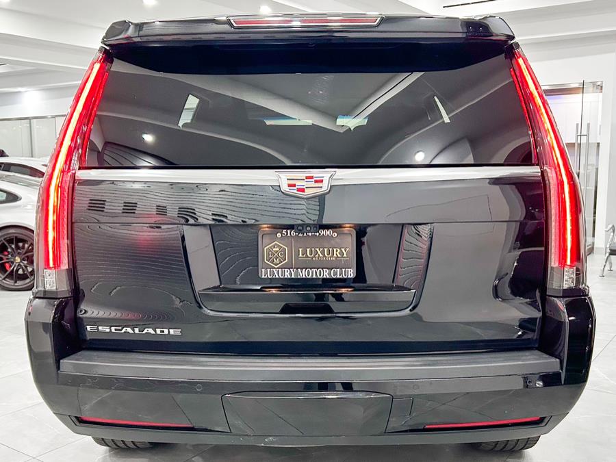 Used Cadillac Escalade 4WD 4dr Luxury 2019 | Luxury Motor Club. Franklin Square, New York Used Cadillac Escalade 4WD 4dr Luxury 2019 | Luxury Motor Club. Franklin Square, New York