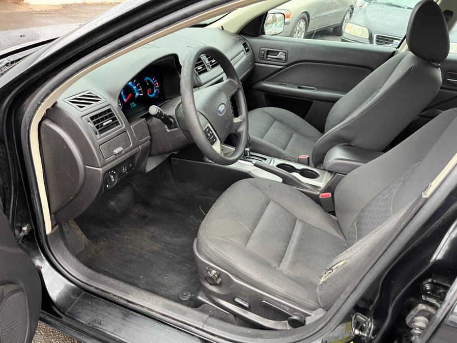 Used Ford Fusion 4dr Sdn SE FWD 2010 | CT Car Co LLC. East Windsor, Connecticut Used Ford Fusion 4dr Sdn SE FWD 2010 | CT Car Co LLC. East Windsor, Connecticut