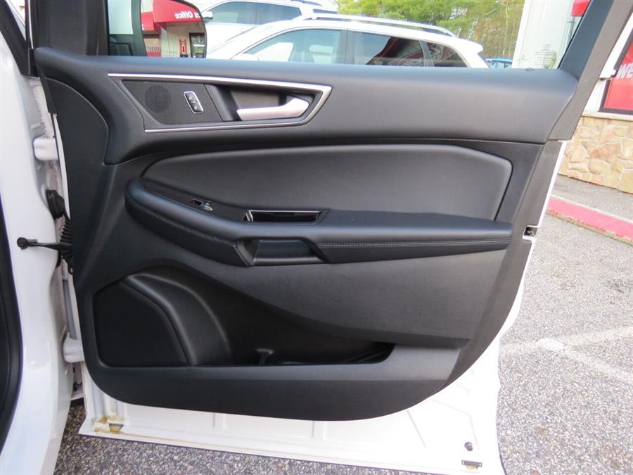 2016 Ford Edge SEL AWD 4dr Crossover, available for sale in Auburn, Maine | Lake City Exports Inc. Auburn, Maine 2016 Ford Edge SEL AWD 4dr Crossover, available for sale in Auburn, Maine | Lake City Exports Inc. Auburn, Maine