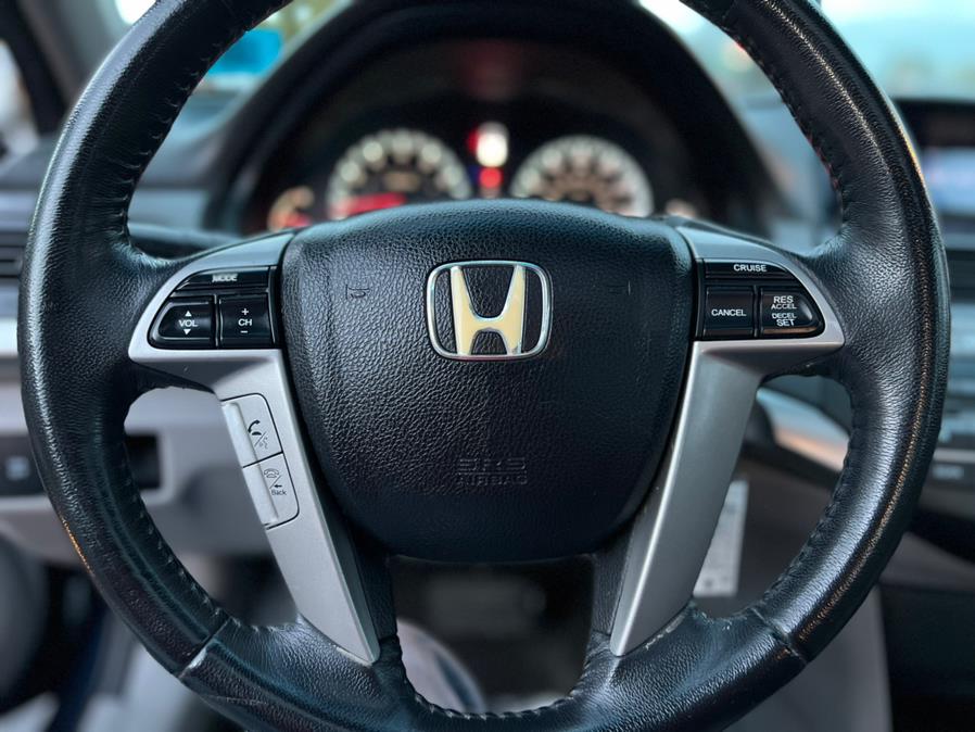 2010 Honda Accord Sdn 4dr V6 Auto EX-L, available for sale in Springfield, Massachusetts | Jordan Auto Sales. Springfield, Massachusetts 2010 Honda Accord Sdn 4dr V6 Auto EX-L, available for sale in Springfield, Massachusetts | Jordan Auto Sales. Springfield, Massachusetts