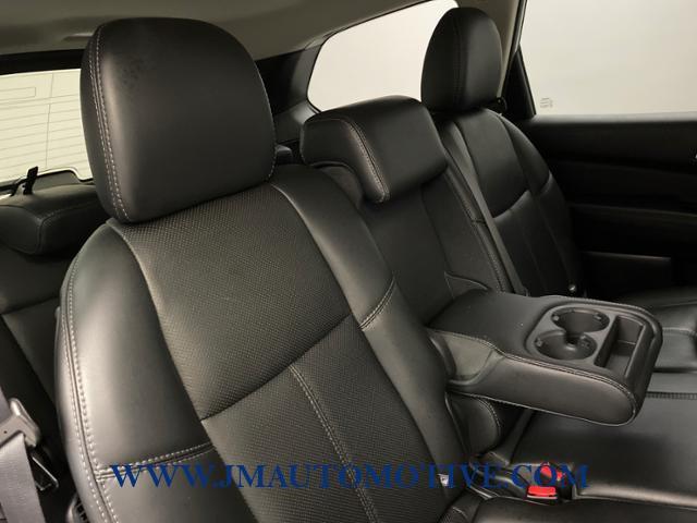 2016 Nissan Pathfinder 4WD 4dr Platinum, available for sale in Naugatuck, Connecticut | J&M Automotive Sls&Svc LLC. Naugatuck, Connecticut 2016 Nissan Pathfinder 4WD 4dr Platinum, available for sale in Naugatuck, Connecticut | J&M Automotive Sls&Svc LLC. Naugatuck, Connecticut