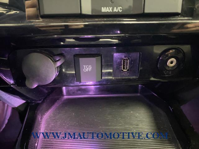 2012 Ford Escape 4WD 4dr Limited, available for sale in Naugatuck, Connecticut | J&M Automotive Sls&Svc LLC. Naugatuck, Connecticut 2012 Ford Escape 4WD 4dr Limited, available for sale in Naugatuck, Connecticut | J&M Automotive Sls&Svc LLC. Naugatuck, Connecticut