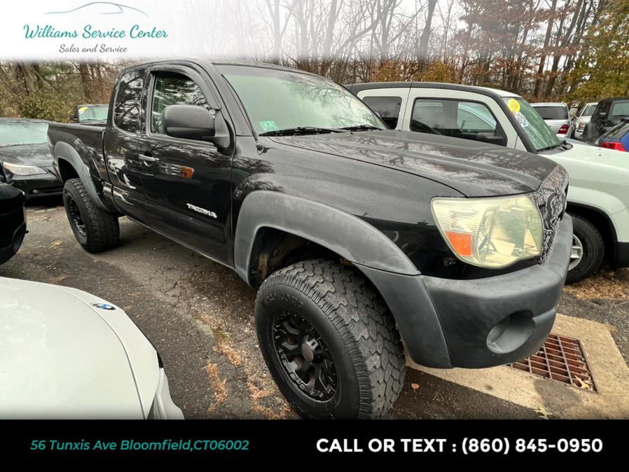 2006 Toyota Tacoma Access 128" V6 Auto 4WD (Natl), available for sale in Bloomfield, Connecticut | Williams Service Center. Bloomfield, Connecticut