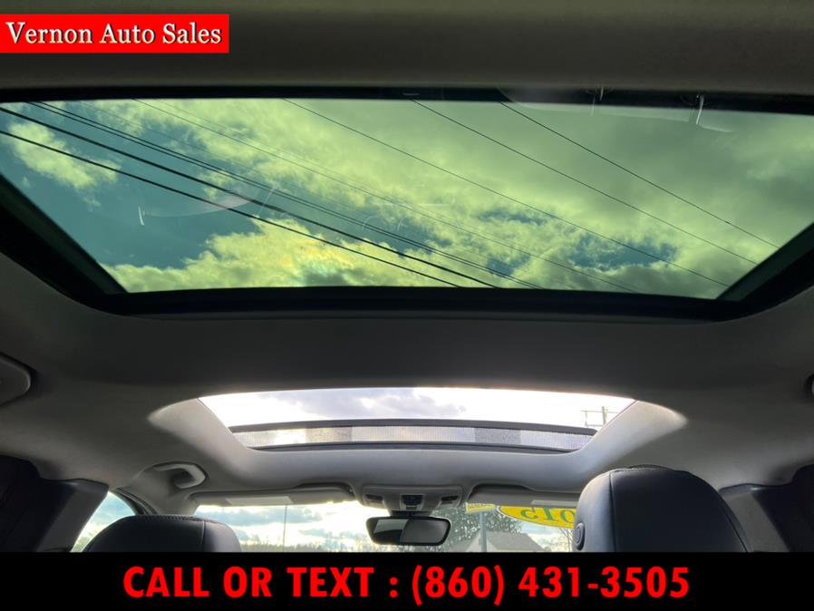 2015 Mercedes-Benz GLA-Class 4MATIC 4dr GLA250, available for sale in Manchester, Connecticut | Vernon Auto Sale & Service. Manchester, Connecticut 2015 Mercedes-Benz GLA-Class 4MATIC 4dr GLA250, available for sale in Manchester, Connecticut | Vernon Auto Sale & Service. Manchester, Connecticut