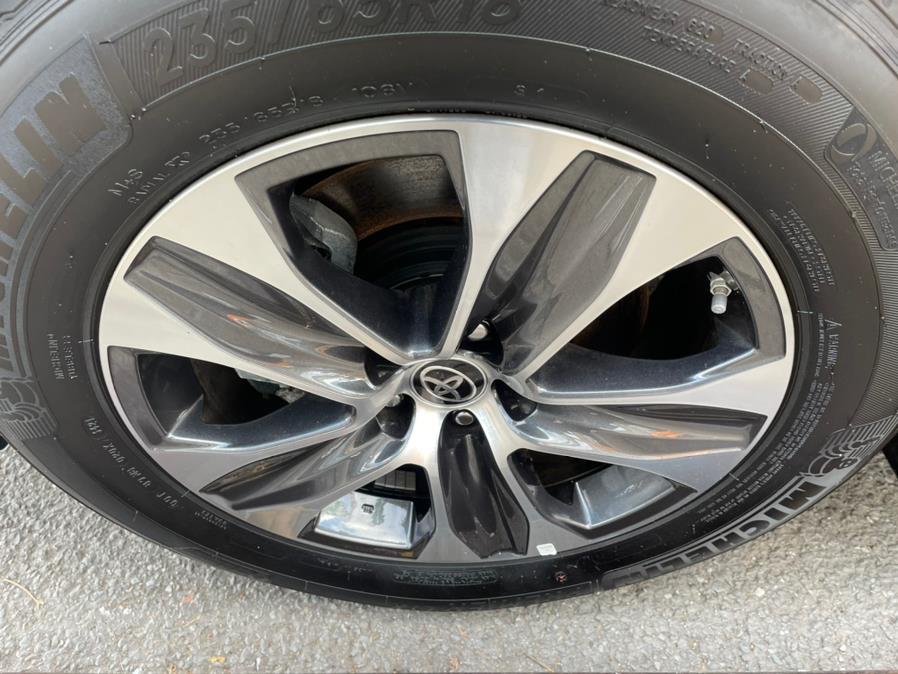 2021 Toyota Highlander XLE AWD, available for sale in Jamaica, New York | Sylhet Motors Inc.. Jamaica, New York 2021 Toyota Highlander XLE AWD, available for sale in Jamaica, New York | Sylhet Motors Inc.. Jamaica, New York