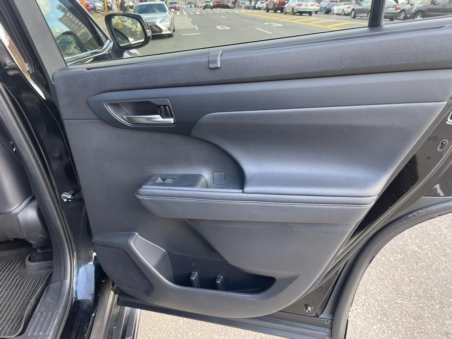 2021 Toyota Highlander XLE AWD, available for sale in Jamaica, New York | Sylhet Motors Inc.. Jamaica, New York 2021 Toyota Highlander XLE AWD, available for sale in Jamaica, New York | Sylhet Motors Inc.. Jamaica, New York