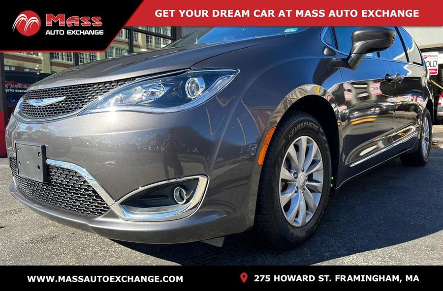 Used Chrysler Pacifica Touring L 2019 | Mass Auto Exchange. Framingham, Massachusetts Used Chrysler Pacifica Touring L 2019 | Mass Auto Exchange. Framingham, Massachusetts
