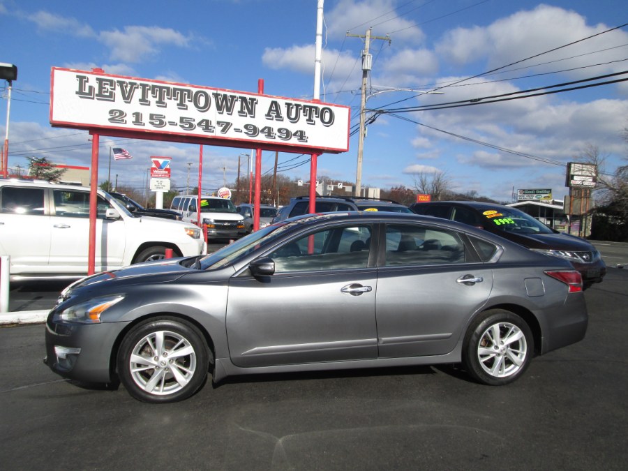 Used 2015 Nissan Altima in Levittown, Pennsylvania | Levittown Auto. Levittown, Pennsylvania