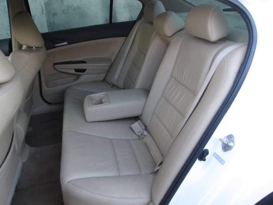 2012 Honda Accord Sdn 4dr I4 Auto SE, available for sale in Levittown, Pennsylvania | Levittown Auto. Levittown, Pennsylvania 2012 Honda Accord Sdn 4dr I4 Auto SE, available for sale in Levittown, Pennsylvania | Levittown Auto. Levittown, Pennsylvania
