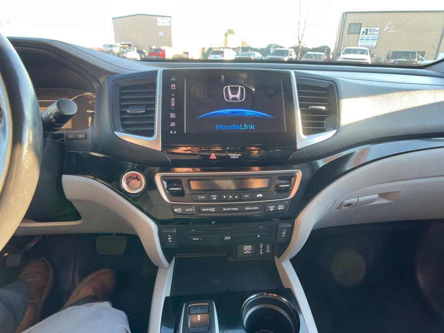 Used Honda Pilot Touring 2018 | Prestige Auto Superstore. Waterbury, Connecticut Used Honda Pilot Touring 2018 | Prestige Auto Superstore. Waterbury, Connecticut