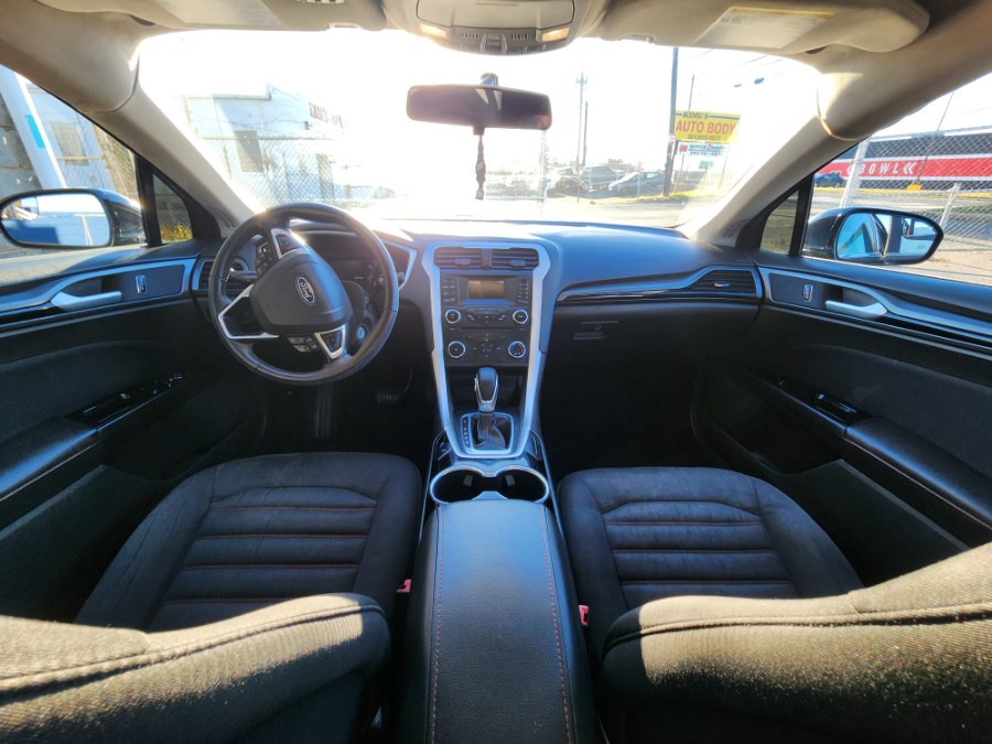 Used Ford Fusion 4dr Sdn SE FWD 2015 | Temple Hills Used Car. Temple Hills, Maryland Used Ford Fusion 4dr Sdn SE FWD 2015 | Temple Hills Used Car. Temple Hills, Maryland