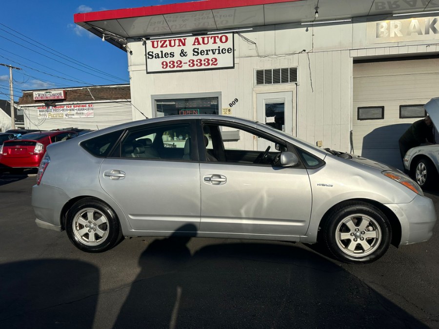 2009 Toyota Prius 5dr HB Touring (Natl), available for sale in West Haven, Connecticut | Uzun Auto. West Haven, Connecticut 2009 Toyota Prius 5dr HB Touring (Natl), available for sale in West Haven, Connecticut | Uzun Auto. West Haven, Connecticut