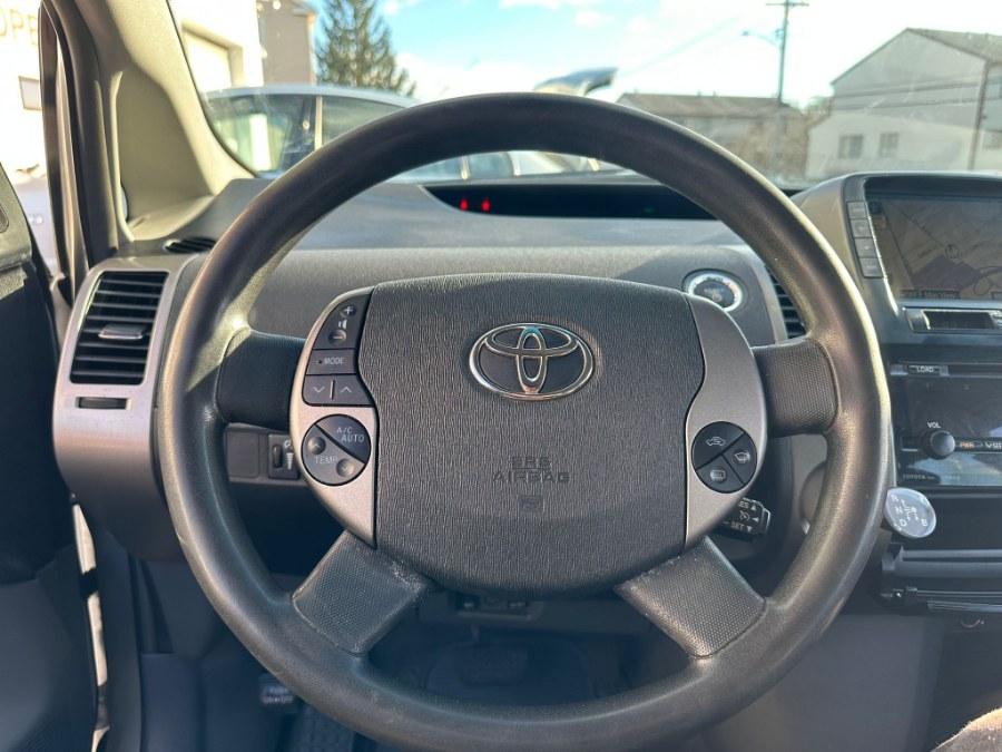 2009 Toyota Prius 5dr HB Touring (Natl), available for sale in West Haven, Connecticut | Uzun Auto. West Haven, Connecticut 2009 Toyota Prius 5dr HB Touring (Natl), available for sale in West Haven, Connecticut | Uzun Auto. West Haven, Connecticut