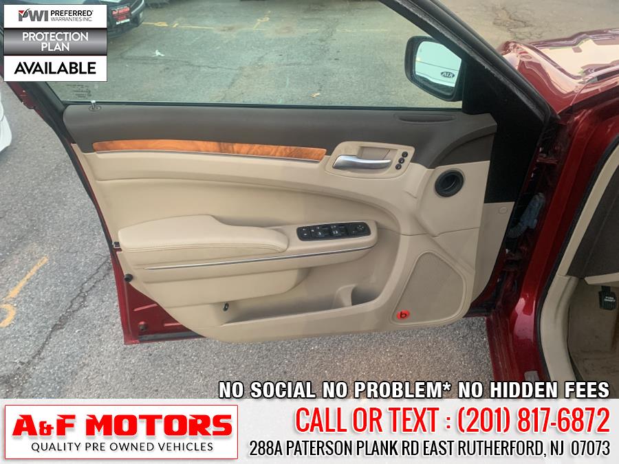 2013 Chrysler 300 4dr Sdn 300C AWD, available for sale in East Rutherford, New Jersey | A&F Motors LLC. East Rutherford, New Jersey 2013 Chrysler 300 4dr Sdn 300C AWD, available for sale in East Rutherford, New Jersey | A&F Motors LLC. East Rutherford, New Jersey
