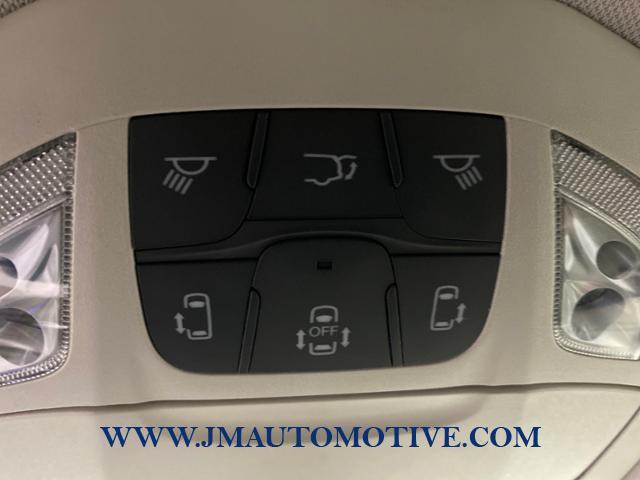 2017 Chrysler Pacifica Touring-L FWD, available for sale in Naugatuck, Connecticut | J&M Automotive Sls&Svc LLC. Naugatuck, Connecticut 2017 Chrysler Pacifica Touring-L FWD, available for sale in Naugatuck, Connecticut | J&M Automotive Sls&Svc LLC. Naugatuck, Connecticut