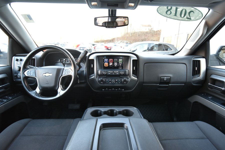 Used Chevrolet Silverado 1500 4WD Double Cab 143.5" LT w/1LT 2018 | Highline Car Connection. Waterbury, Connecticut Used Chevrolet Silverado 1500 4WD Double Cab 143.5" LT w/1LT 2018 | Highline Car Connection. Waterbury, Connecticut