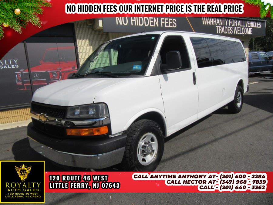 2015 Chevrolet Express Passenger RWD 3500 155" LT w/1LT, available for sale in Little Ferry, New Jersey | Royalty Auto Sales. Little Ferry, New Jersey