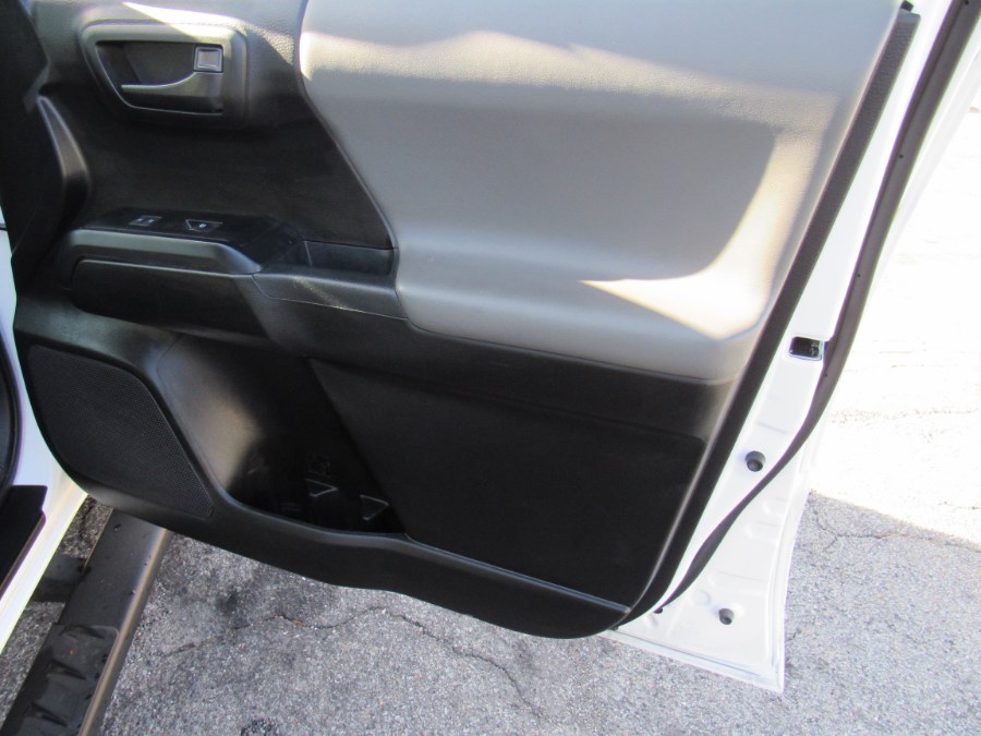 2022 Toyota Tacoma SR, available for sale in Worcester, Massachusetts | Hilario's Auto Sales Inc.. Worcester, Massachusetts 2022 Toyota Tacoma SR, available for sale in Worcester, Massachusetts | Hilario's Auto Sales Inc.. Worcester, Massachusetts