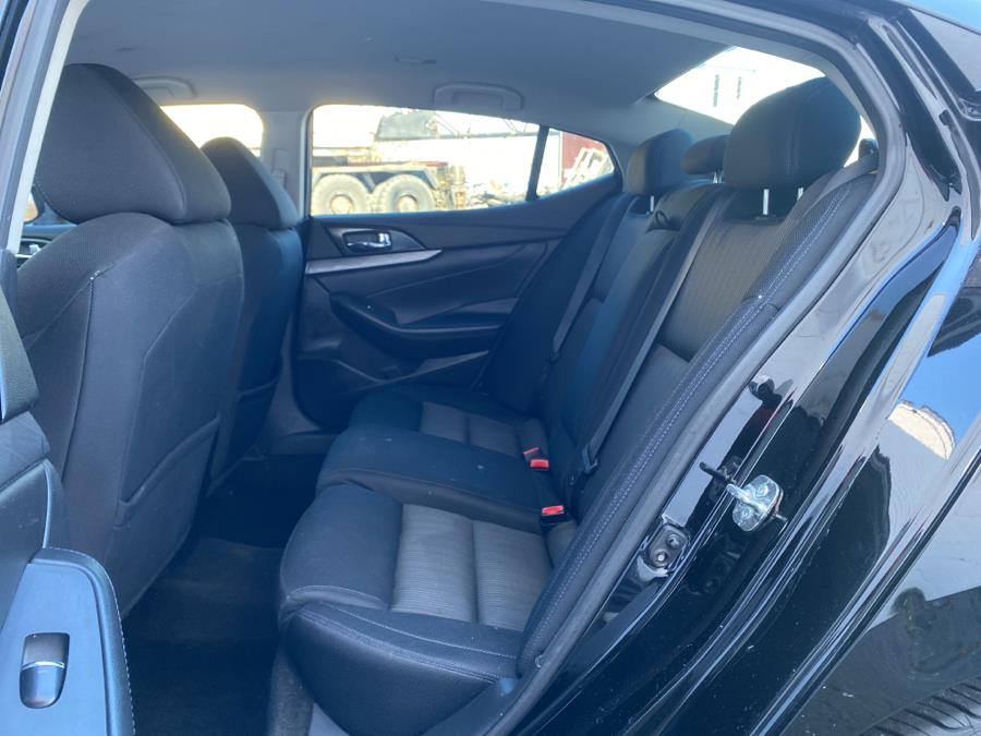 2017 Nissan Maxima SR 3.5L, available for sale in Milford, Connecticut | Dealertown Auto Wholesalers. Milford, Connecticut 2017 Nissan Maxima SR 3.5L, available for sale in Milford, Connecticut | Dealertown Auto Wholesalers. Milford, Connecticut