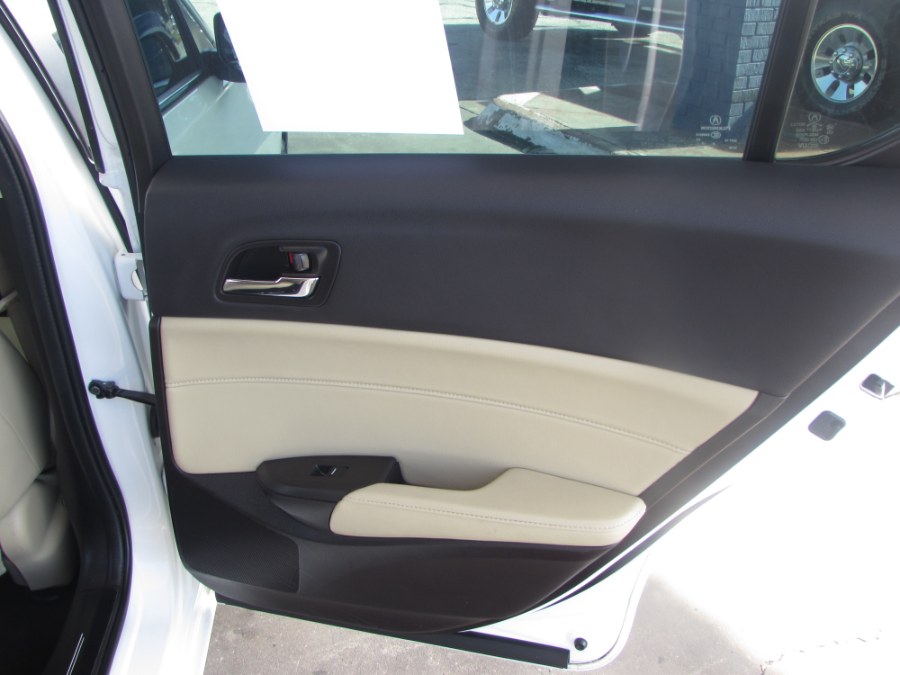 2016 Acura ILX 4dr Sdn w/Premium Pkg, available for sale in Orlando, Florida | VIP Auto Enterprise, Inc. Orlando, Florida 2016 Acura ILX 4dr Sdn w/Premium Pkg, available for sale in Orlando, Florida | VIP Auto Enterprise, Inc. Orlando, Florida