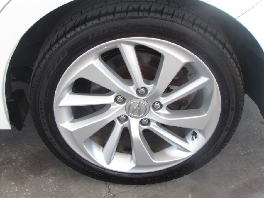 2016 Acura ILX 4dr Sdn w/Premium Pkg, available for sale in Orlando, Florida | VIP Auto Enterprise, Inc. Orlando, Florida 2016 Acura ILX 4dr Sdn w/Premium Pkg, available for sale in Orlando, Florida | VIP Auto Enterprise, Inc. Orlando, Florida