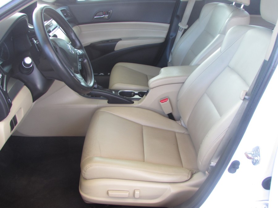 2016 Acura ILX 4dr Sdn w/Premium Pkg, available for sale in Orlando, Florida | VIP Auto Enterprise, Inc. Orlando, Florida 2016 Acura ILX 4dr Sdn w/Premium Pkg, available for sale in Orlando, Florida | VIP Auto Enterprise, Inc. Orlando, Florida