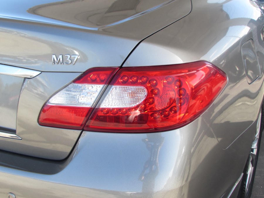 2012 Infiniti M37 4dr Sdn RWD, available for sale in Orlando, Florida | VIP Auto Enterprise, Inc. Orlando, Florida 2012 Infiniti M37 4dr Sdn RWD, available for sale in Orlando, Florida | VIP Auto Enterprise, Inc. Orlando, Florida