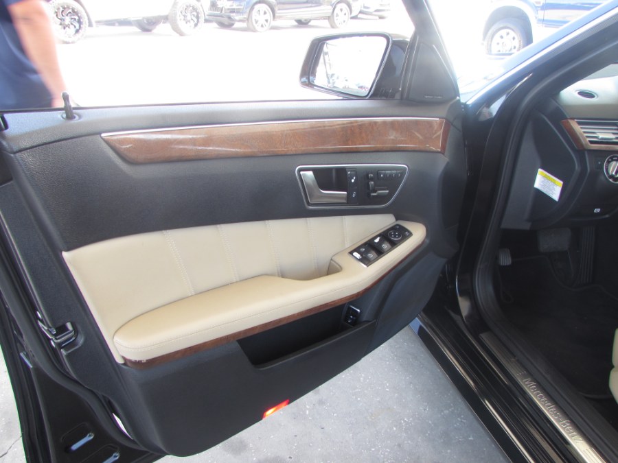 2012 Mercedes-Benz E-Class 4dr Sdn E 350 Luxury RWD, available for sale in Orlando, Florida | VIP Auto Enterprise, Inc. Orlando, Florida 2012 Mercedes-Benz E-Class 4dr Sdn E 350 Luxury RWD, available for sale in Orlando, Florida | VIP Auto Enterprise, Inc. Orlando, Florida