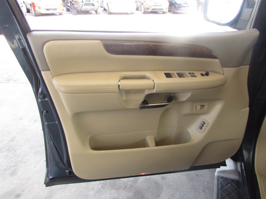 2013 Nissan Armada 2WD 4dr Platinum, available for sale in Orlando, Florida | VIP Auto Enterprise, Inc. Orlando, Florida 2013 Nissan Armada 2WD 4dr Platinum, available for sale in Orlando, Florida | VIP Auto Enterprise, Inc. Orlando, Florida