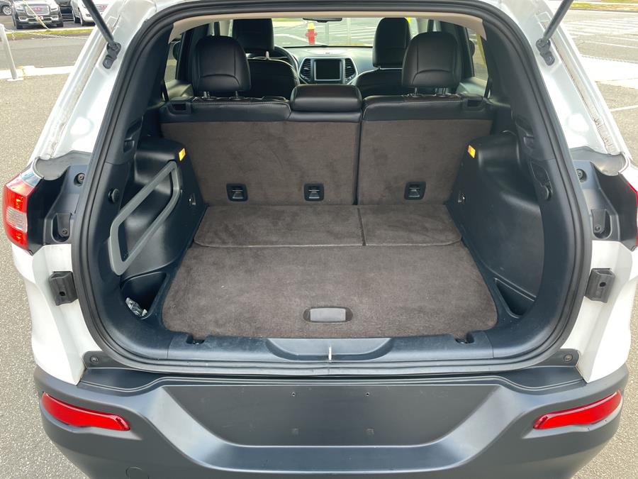 2015 Jeep Cherokee 4WD 4dr Limited, available for sale in Hartford, Connecticut | Lex Autos LLC. Hartford, Connecticut 2015 Jeep Cherokee 4WD 4dr Limited, available for sale in Hartford, Connecticut | Lex Autos LLC. Hartford, Connecticut