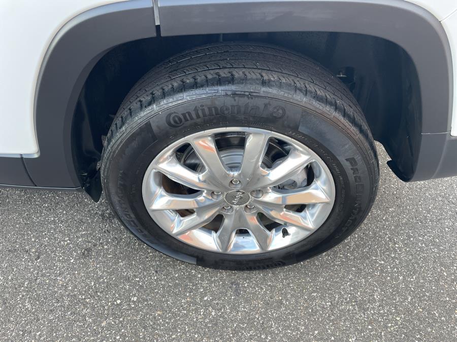 2015 Jeep Cherokee 4WD 4dr Limited, available for sale in Hartford, Connecticut | Lex Autos LLC. Hartford, Connecticut 2015 Jeep Cherokee 4WD 4dr Limited, available for sale in Hartford, Connecticut | Lex Autos LLC. Hartford, Connecticut