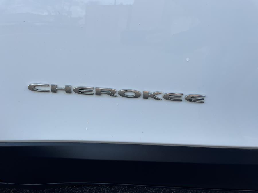 2015 Jeep Cherokee 4WD 4dr Limited, available for sale in Hartford, Connecticut | Lex Autos LLC. Hartford, Connecticut 2015 Jeep Cherokee 4WD 4dr Limited, available for sale in Hartford, Connecticut | Lex Autos LLC. Hartford, Connecticut