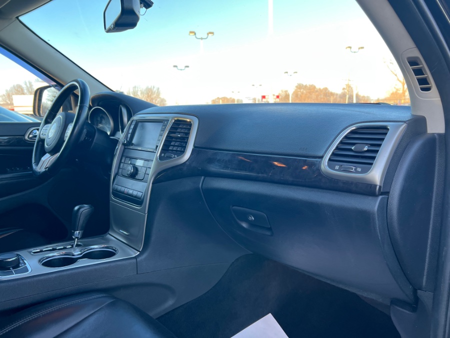 2011 Jeep Grand Cherokee 4WD 4dr Laredo, available for sale in Ortonville, Michigan | Marsh Auto Sales LLC. Ortonville, Michigan 2011 Jeep Grand Cherokee 4WD 4dr Laredo, available for sale in Ortonville, Michigan | Marsh Auto Sales LLC. Ortonville, Michigan