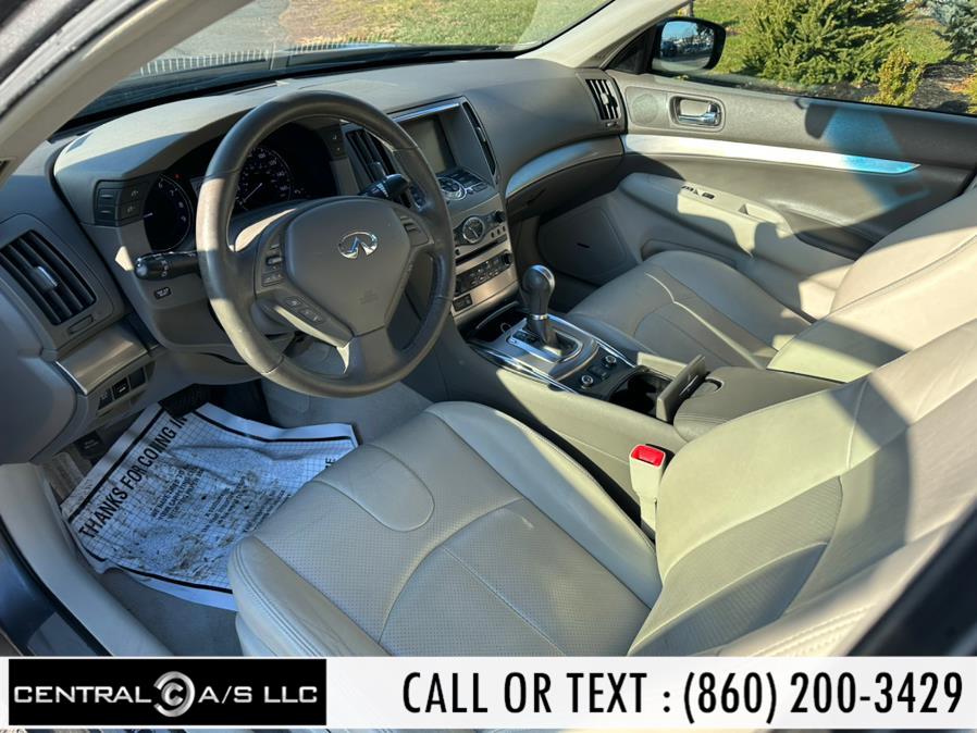 2015 Infiniti Q40 4dr Sdn AWD, available for sale in East Windsor, Connecticut | Central A/S LLC. East Windsor, Connecticut 2015 Infiniti Q40 4dr Sdn AWD, available for sale in East Windsor, Connecticut | Central A/S LLC. East Windsor, Connecticut
