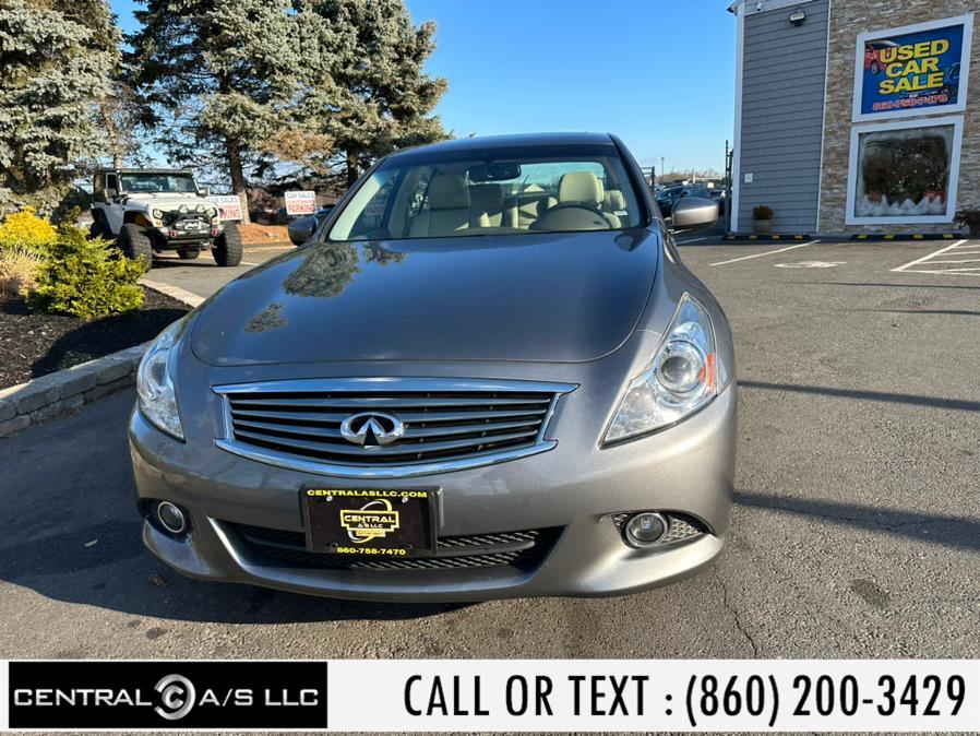 2015 Infiniti Q40 4dr Sdn AWD, available for sale in East Windsor, Connecticut | Central A/S LLC. East Windsor, Connecticut 2015 Infiniti Q40 4dr Sdn AWD, available for sale in East Windsor, Connecticut | Central A/S LLC. East Windsor, Connecticut