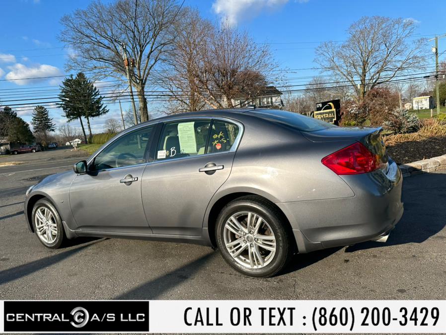 2015 Infiniti Q40 4dr Sdn AWD, available for sale in East Windsor, Connecticut | Central A/S LLC. East Windsor, Connecticut 2015 Infiniti Q40 4dr Sdn AWD, available for sale in East Windsor, Connecticut | Central A/S LLC. East Windsor, Connecticut