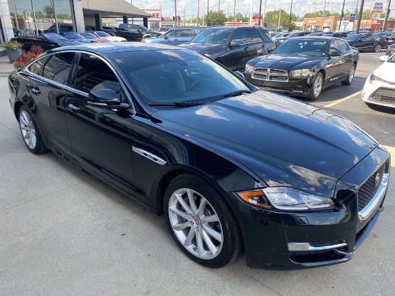 2016 Jaguar XJ 4dr Sdn R-Sport AWD, available for sale in Syosset, New York | Gold Coast Motors of Syosset. Syosset, New York 2016 Jaguar XJ 4dr Sdn R-Sport AWD, available for sale in Syosset, New York | Gold Coast Motors of Syosset. Syosset, New York