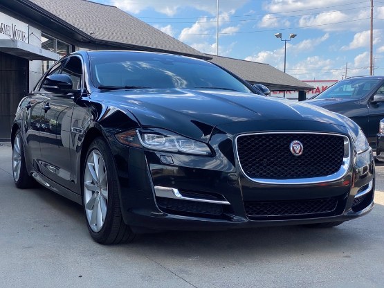 2016 Jaguar XJ 4dr Sdn R-Sport AWD, available for sale in Syosset, New York | Gold Coast Motors of Syosset. Syosset, New York 2016 Jaguar XJ 4dr Sdn R-Sport AWD, available for sale in Syosset, New York | Gold Coast Motors of Syosset. Syosset, New York