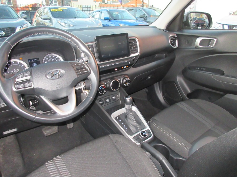 Used Hyundai Venue SEL IVT 2021 | Route 27 Auto Mall. Linden, New Jersey Used Hyundai Venue SEL IVT 2021 | Route 27 Auto Mall. Linden, New Jersey