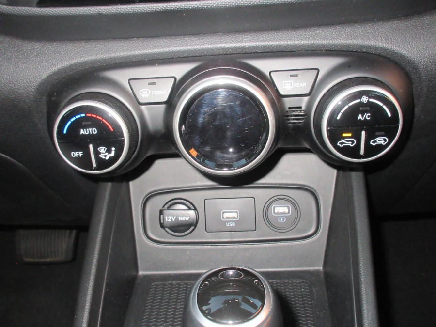 Used Hyundai Venue SEL IVT 2021 | Route 27 Auto Mall. Linden, New Jersey Used Hyundai Venue SEL IVT 2021 | Route 27 Auto Mall. Linden, New Jersey