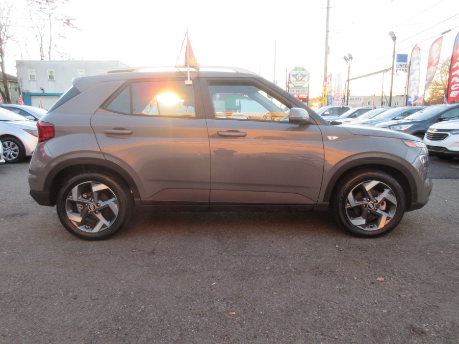 Used Hyundai Venue SEL IVT 2021 | Route 27 Auto Mall. Linden, New Jersey Used Hyundai Venue SEL IVT 2021 | Route 27 Auto Mall. Linden, New Jersey