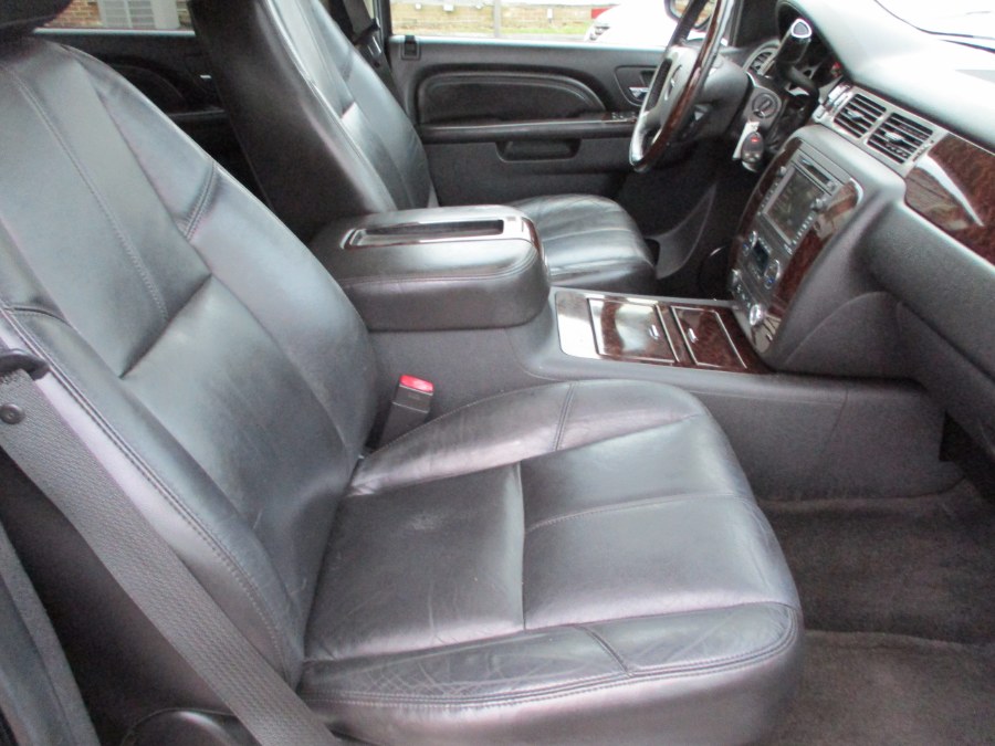 2010 GMC Sierra 1500 AWD Crew Cab 143.5" Denali, available for sale in Suffield, Connecticut | Suffield Auto LLC. Suffield, Connecticut 2010 GMC Sierra 1500 AWD Crew Cab 143.5" Denali, available for sale in Suffield, Connecticut | Suffield Auto LLC. Suffield, Connecticut