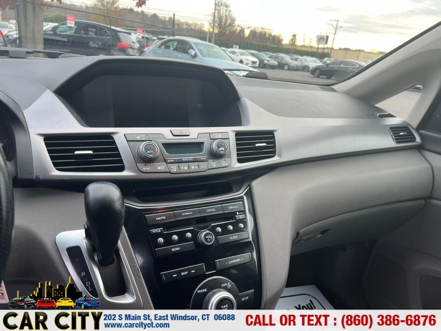 2013 Honda Odyssey 5dr EX-L w/Navi, available for sale in East Windsor, Connecticut | Car City LLC. East Windsor, Connecticut 2013 Honda Odyssey 5dr EX-L w/Navi, available for sale in East Windsor, Connecticut | Car City LLC. East Windsor, Connecticut