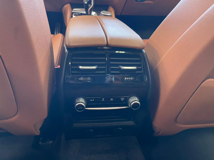 2018 BMW 5 Series 530i xDrive Sedan, available for sale in Inwood, New York | 5 Towns Drive. Inwood, New York 2018 BMW 5 Series 530i xDrive Sedan, available for sale in Inwood, New York | 5 Towns Drive. Inwood, New York