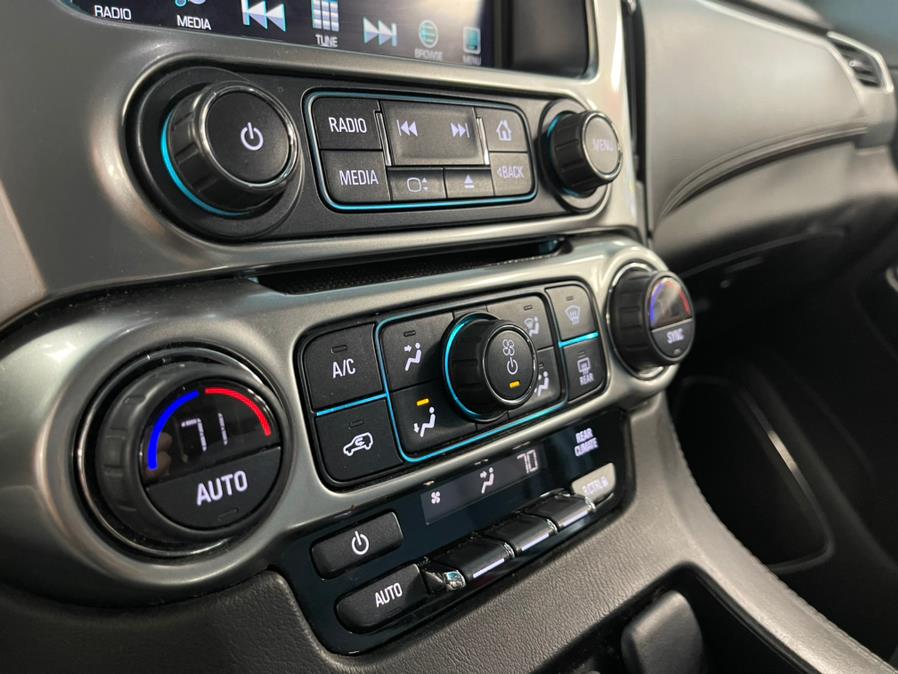 2019 Chevrolet Tahoe 2WD 4dr LS, available for sale in Inwood, New York | 5 Towns Drive. Inwood, New York 2019 Chevrolet Tahoe 2WD 4dr LS, available for sale in Inwood, New York | 5 Towns Drive. Inwood, New York