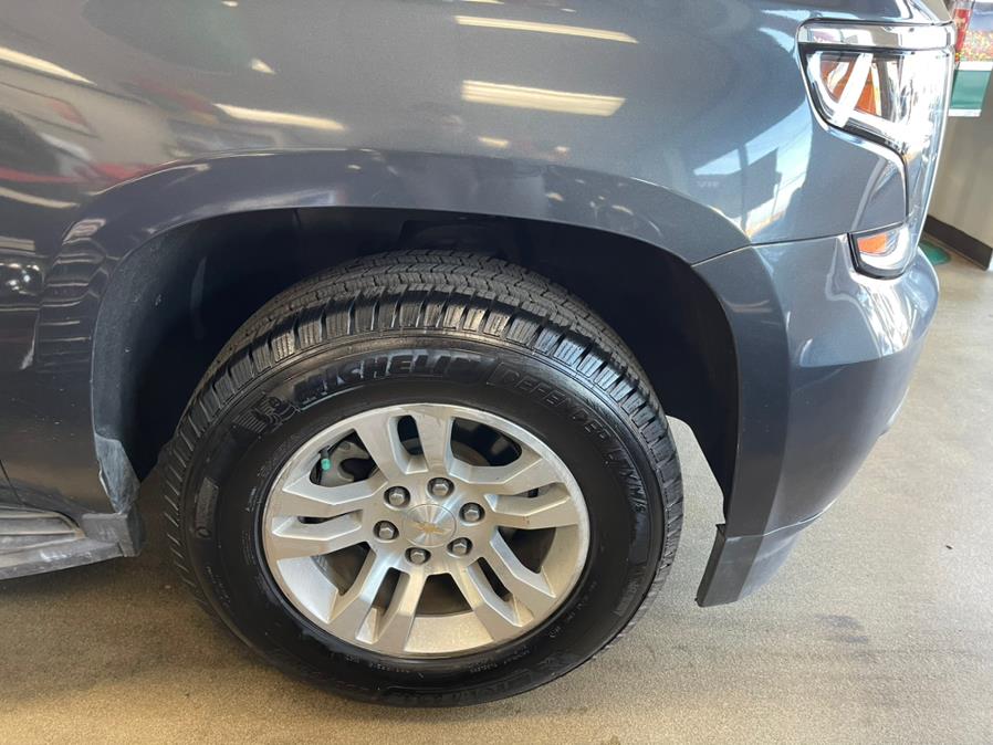 2019 Chevrolet Tahoe 2WD 4dr LS, available for sale in Inwood, New York | 5 Towns Drive. Inwood, New York 2019 Chevrolet Tahoe 2WD 4dr LS, available for sale in Inwood, New York | 5 Towns Drive. Inwood, New York
