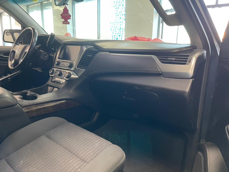 2019 Chevrolet Tahoe 2WD 4dr LS, available for sale in Inwood, New York | 5 Towns Drive. Inwood, New York 2019 Chevrolet Tahoe 2WD 4dr LS, available for sale in Inwood, New York | 5 Towns Drive. Inwood, New York