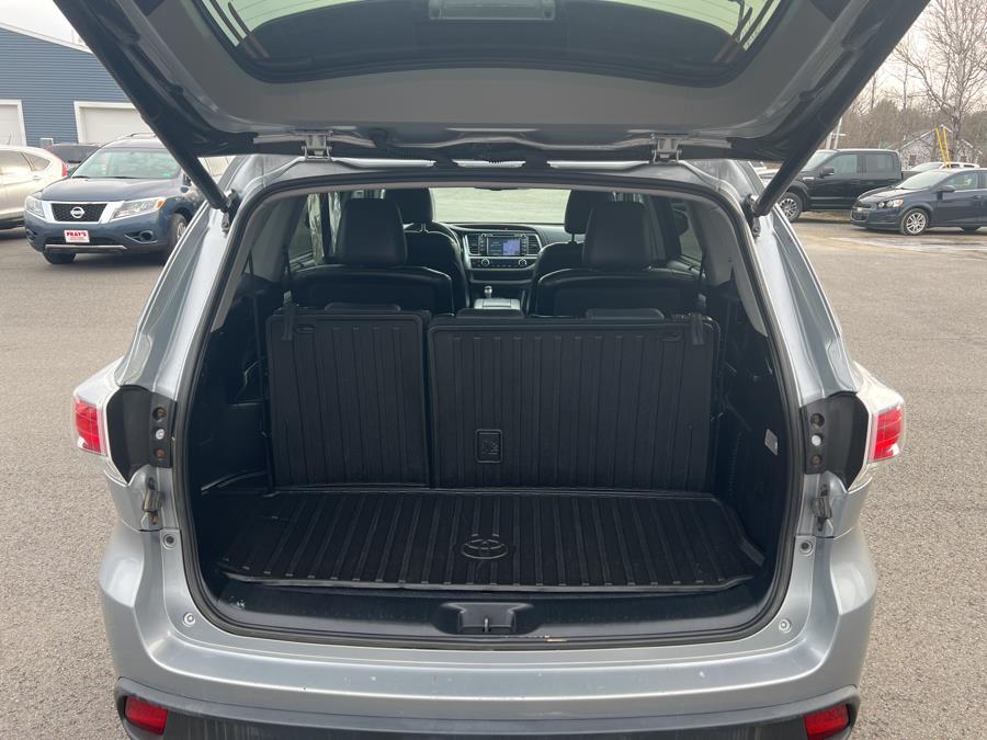2016 Toyota Highlander AWD 4dr V6 XLE (Natl), available for sale in Bangor , Maine | Pray's Auto Sales . Bangor , Maine 2016 Toyota Highlander AWD 4dr V6 XLE (Natl), available for sale in Bangor , Maine | Pray's Auto Sales . Bangor , Maine