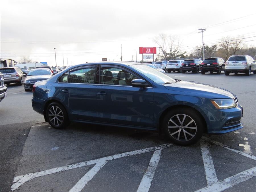 2017 Volkswagen Jetta 1.4T SE 4dr Sedan 6A, available for sale in Auburn, Maine | Lake City Exports Inc. Auburn, Maine 2017 Volkswagen Jetta 1.4T SE 4dr Sedan 6A, available for sale in Auburn, Maine | Lake City Exports Inc. Auburn, Maine